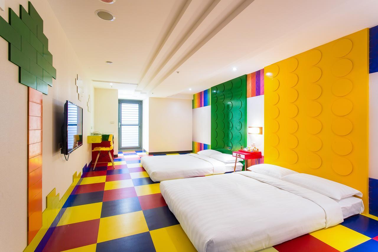 RF Hotel - Sanchong Tajpej Buitenkant foto